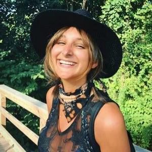 Meet your Posher, Windy